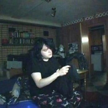 Gerard Way - Roommate/Housemate