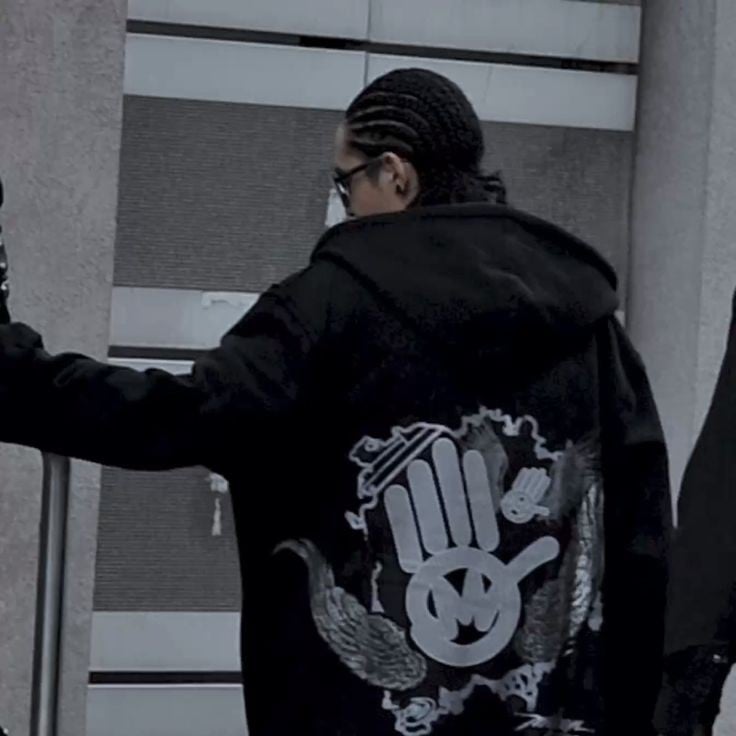 Tom Kaulitz | On December 3rd...