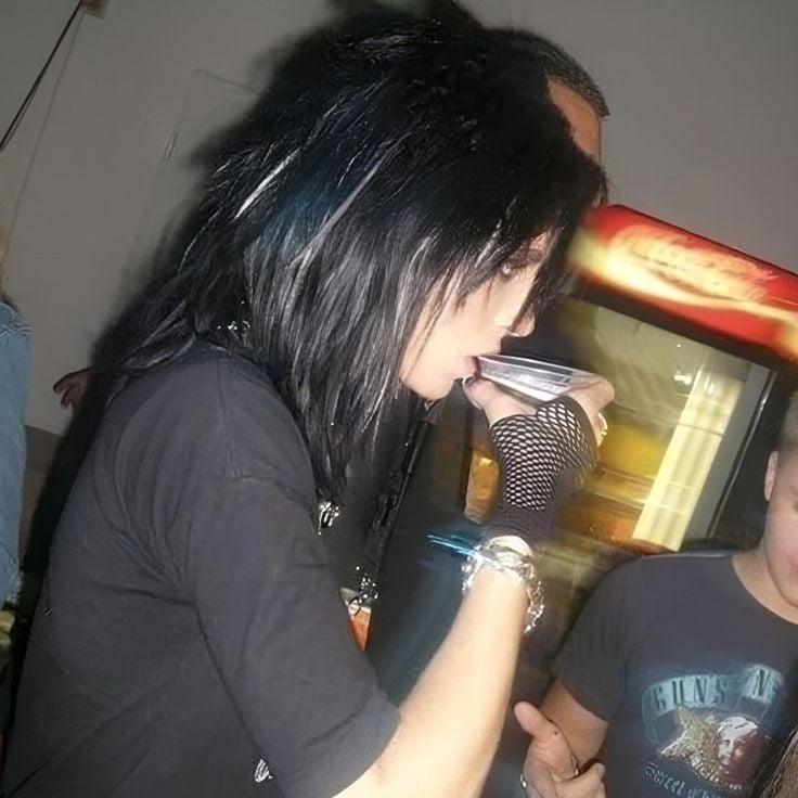 Bill Kaulitz | The Waitress ☕