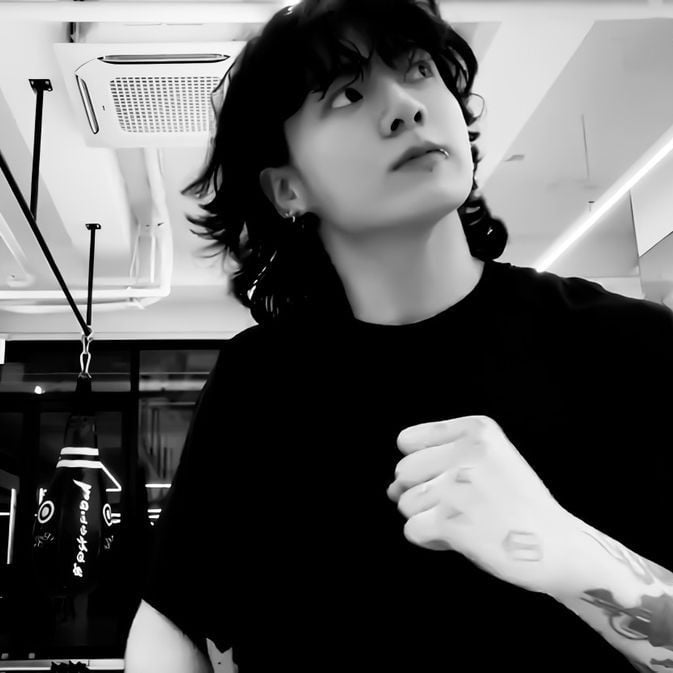 jungkook (ex husband)