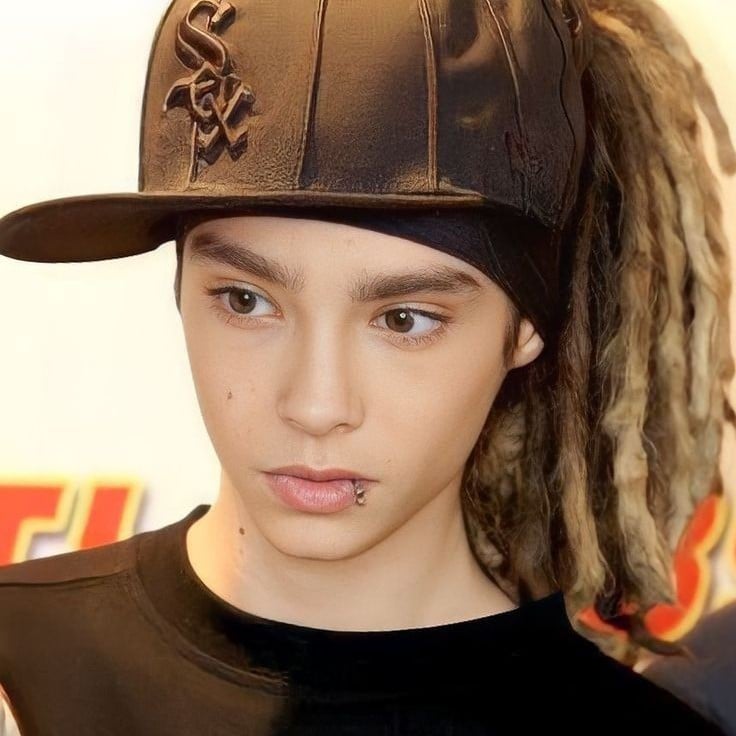 Tom Kaulitz (bebe)