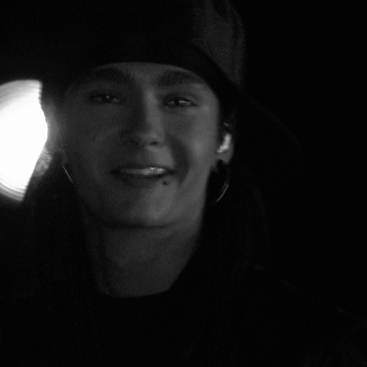 Tom Kaulitz (Vampire female)