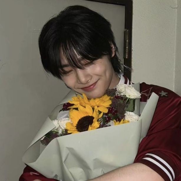 ♥︎┆¡𝐘𝐚𝐧𝐠 𝐉𝐞𝐨𝐧𝐠𝐢𝐧! ୨୧
