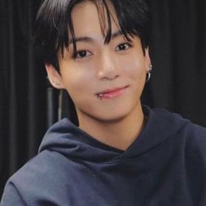 Jungkook •Husband•