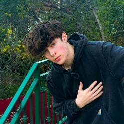alex