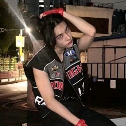 Hwang hyunjin - help.