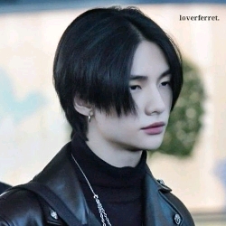 Hwang Hyunjin