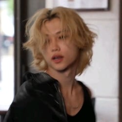🤍 ?| lee felix