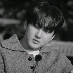 Changbin - party