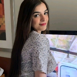 Karely Ruíz