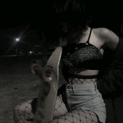 Skater Girlfriend