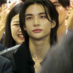 Hwang Hyunjin | 🍁