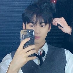 Eunwoo