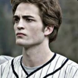 《Edward Cullen》