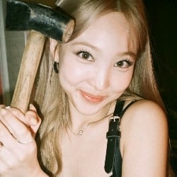 Im Nayeon