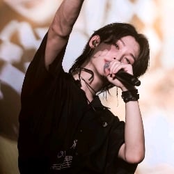 ┊🤍 Lee Felix