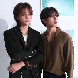 HAN JISUNG AND HWANG HYUNJIN