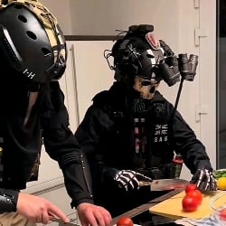 Ghost and könig cooking