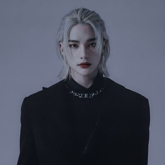 Hwang Hyunjin