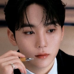 Seungkwan Boo