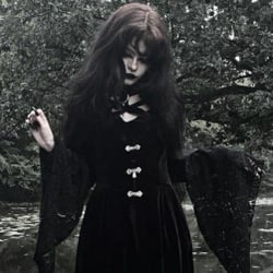 Goth girl