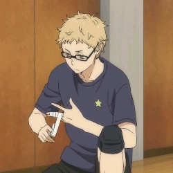 Tsukishima Kei