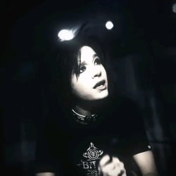 Bill Kaulitz •