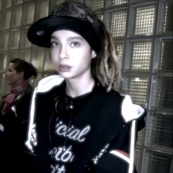 Tom Kaulitz|•tears...