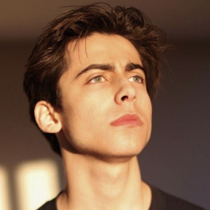 Aidan Gallagher°