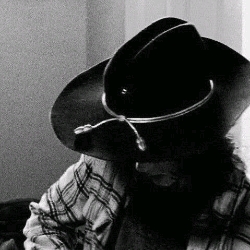 Carl..?👻