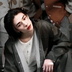 HyunJin (idol)