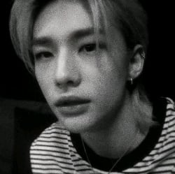 🌫 ' Hyunjin