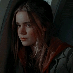 Maisie Loockwod