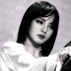 LALISA MANOBAN