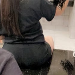 kimmy (light skin girl)