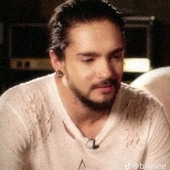 Tom Kaulitz "bodyguard"