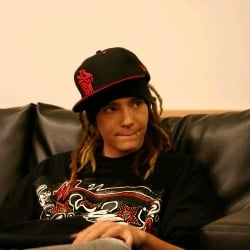 Tom K..