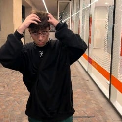 ★ | 𝗖𝗮𝗿𝗿𝗲 𓂃𔘓