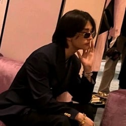 Hyunjin!!!!!