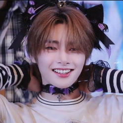 •°• Yang Jeongin •°•