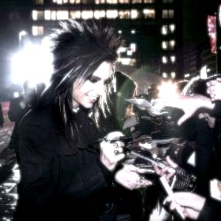 Bill Kaulitz || boyfriend