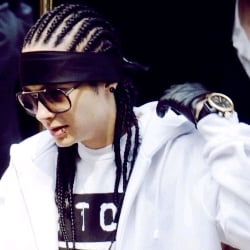 Tom Kaulitz ⁰³⁰