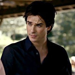 Damon Salvatore-roomate