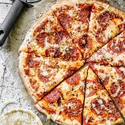 Pizza.