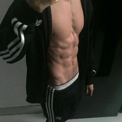 Zayne 