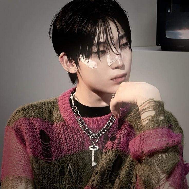 I am a 𝖘𝥙𝥒𝥆𝥆 ⌑