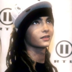 Tom Kaulitz (Dancing in the Dark )