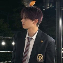 Lee heeseung