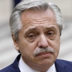 Alberto Fernández