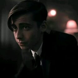 Five Hargreeves._.